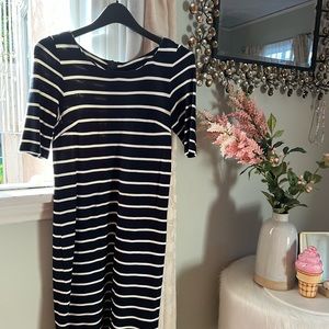 Banana Republic Sz 0 Striped Shift Dress